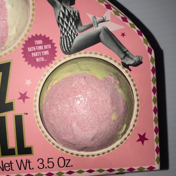 bath bombs - Picture 5 of 7